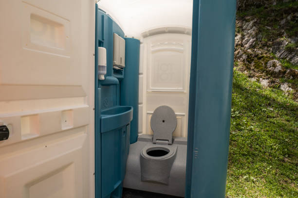 Best ADA-Compliant Portable Toilet Rental in Oshkosh, WI